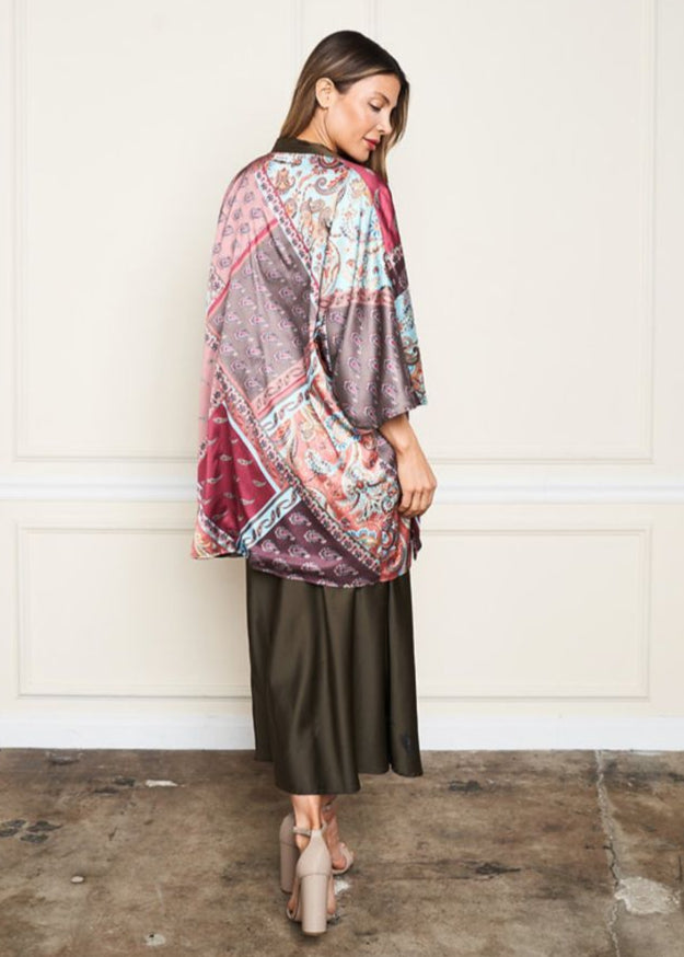 Kimono doble vista bordado