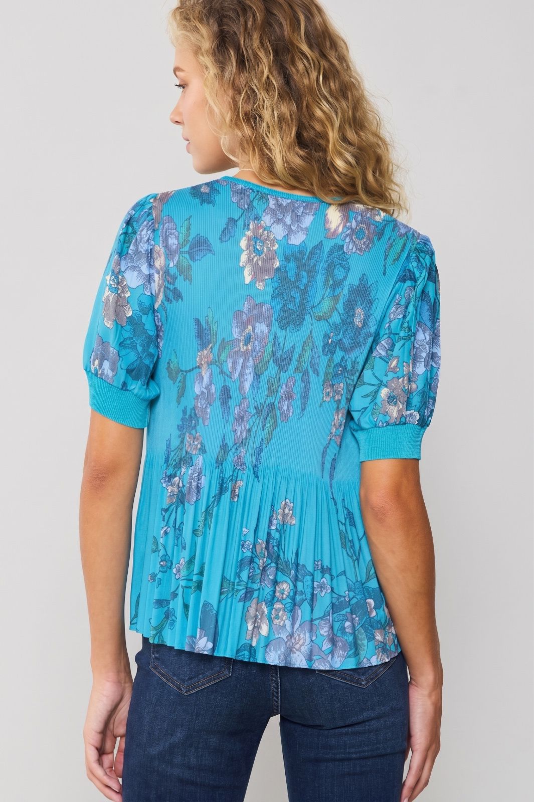 Blusa flores drapeada