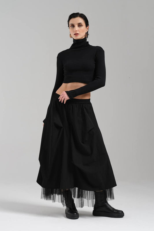 Falda con fruncido y tul