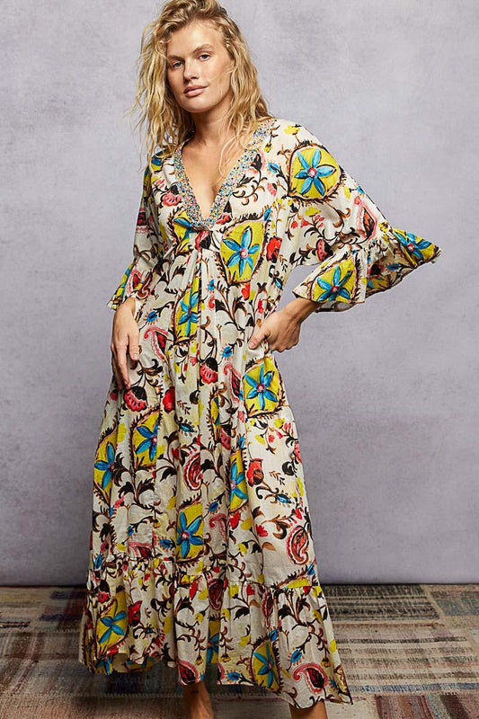 Vestido estampado con aplicación