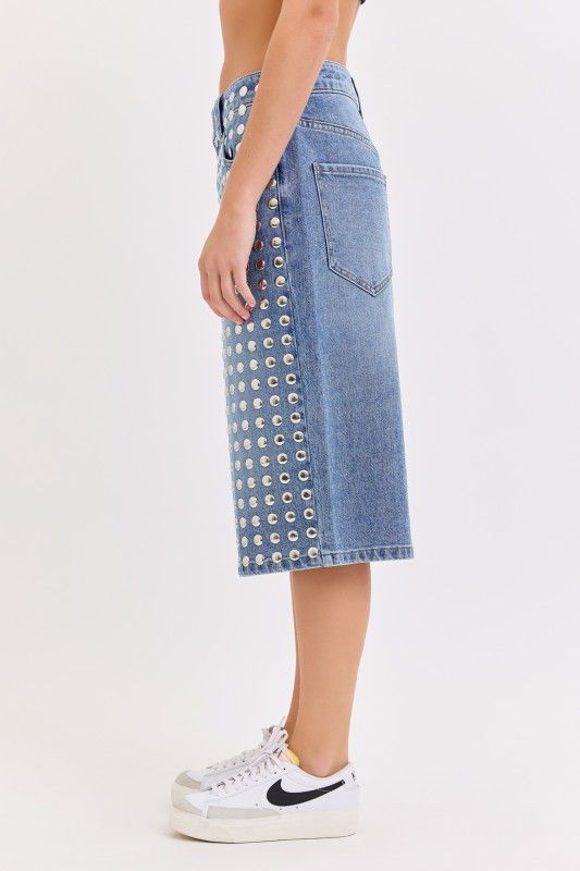 Bermudas con estoperoles
