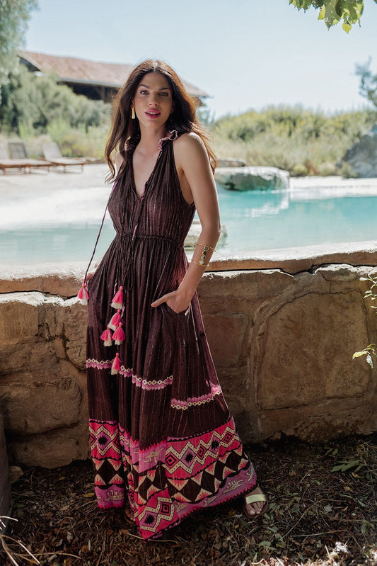 Vestido halter cenefa