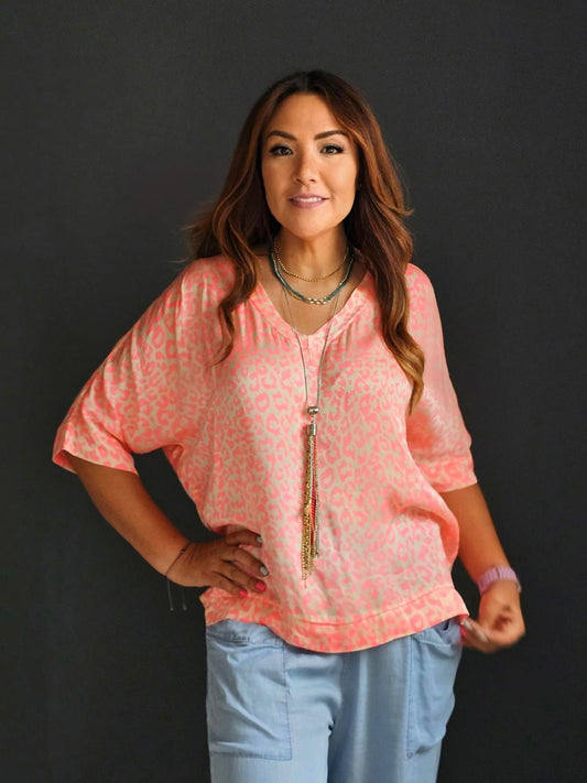 Blusa animal print satinada
