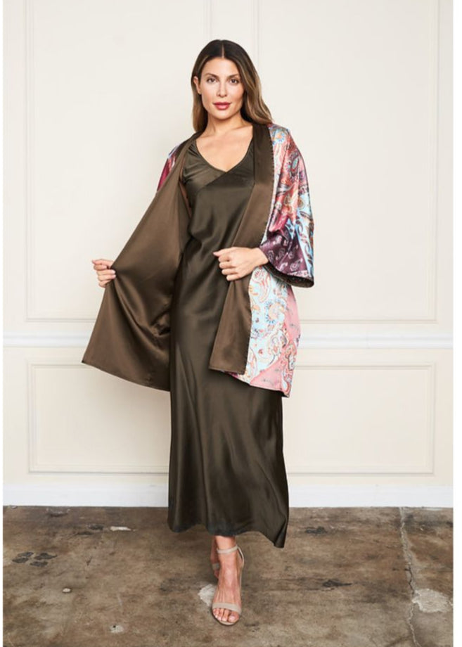 Kimono doble vista bordado