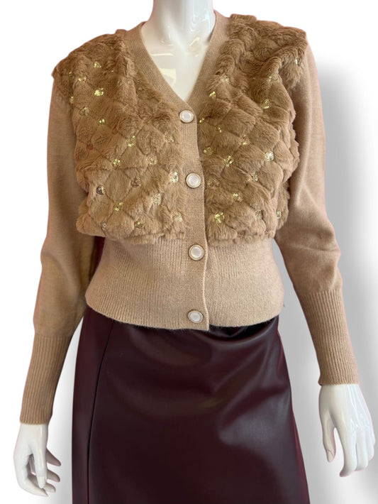 Sueter con pelo y lentejuela