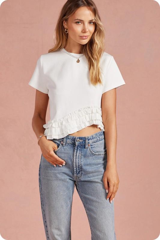 Blusa con ruedo de tablas