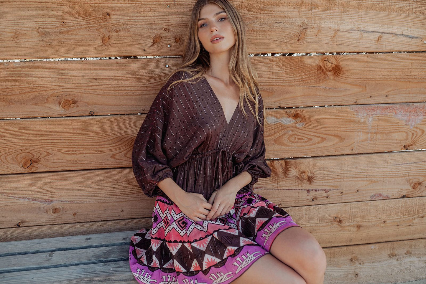 Vestido corto cenefa