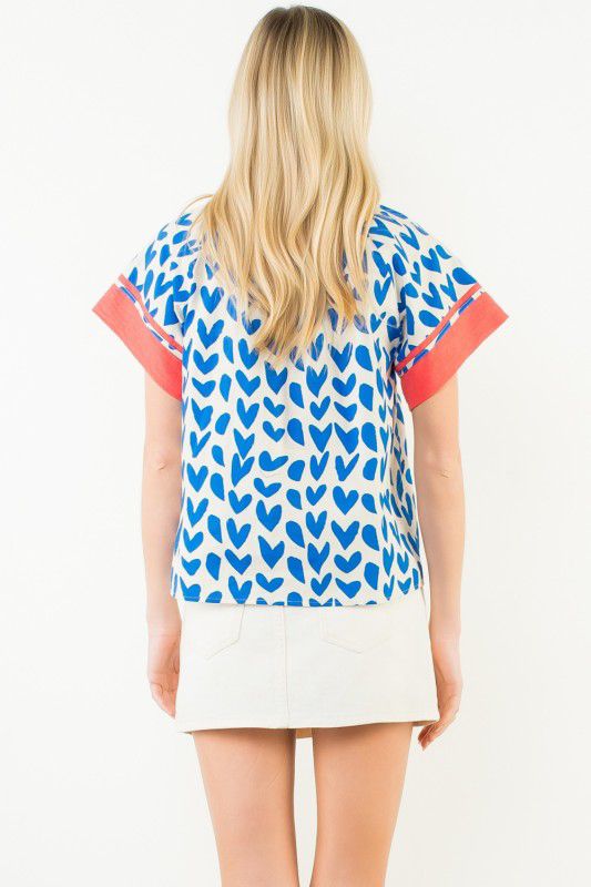 Blusa corazones