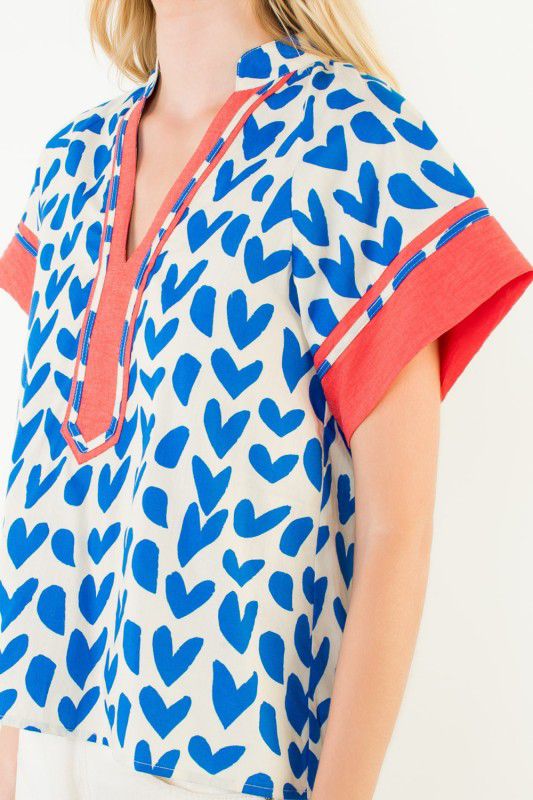Blusa corazones