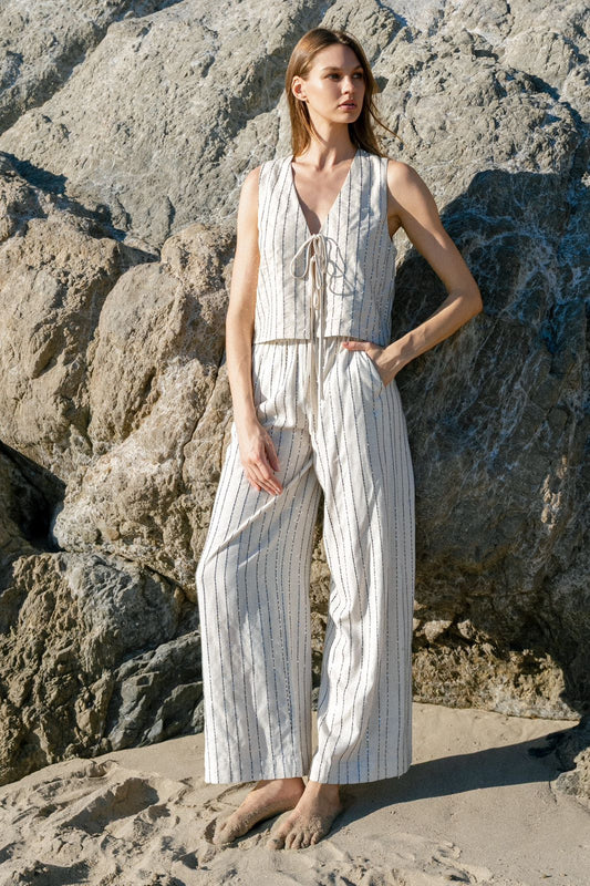 Set de lino chaleco y pantalón con detalle de hilo y mini lentejuelas