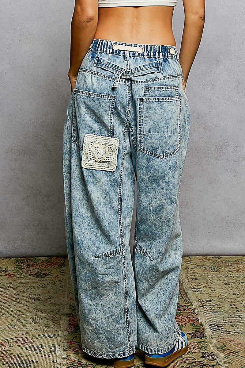 Jeans con parches de crochet