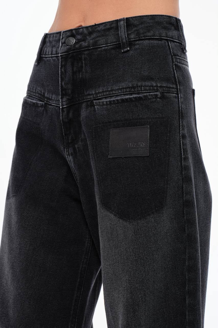Jeans barrel bolsas marcadas