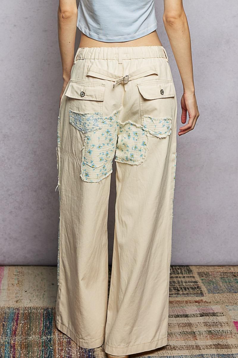 Pantalón parches estampados