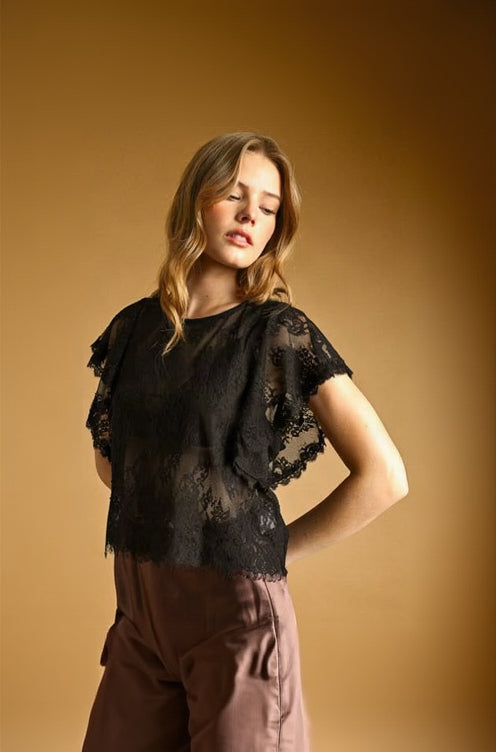 Blusa encaje manga volada