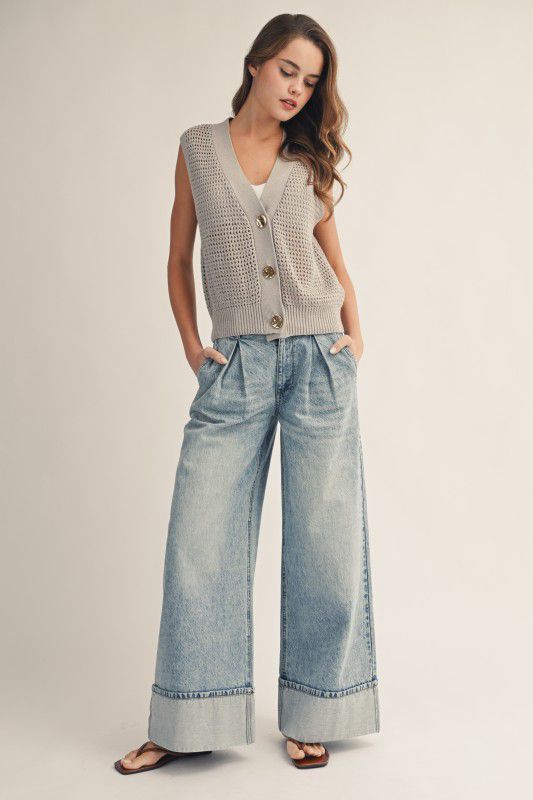 Jeans con pinzas y doblez