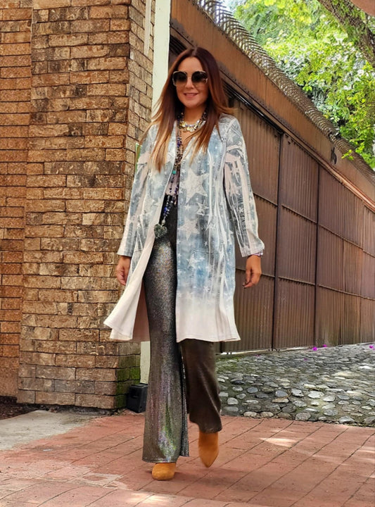 Ensamble suede con estrellas