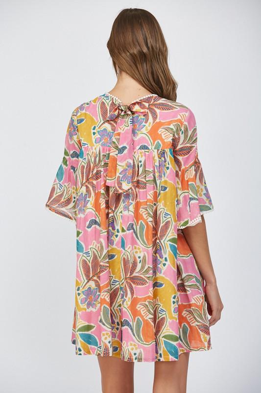 Vestido con guipur