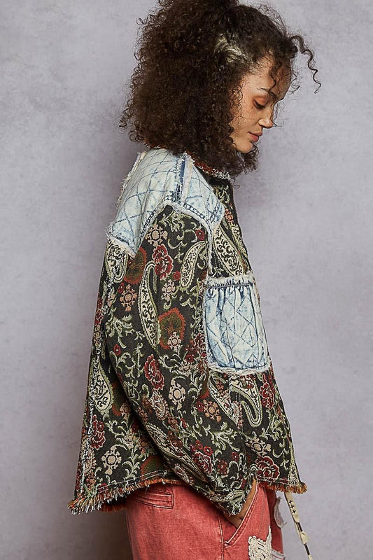 Chamarra peaslys con aplicaciones