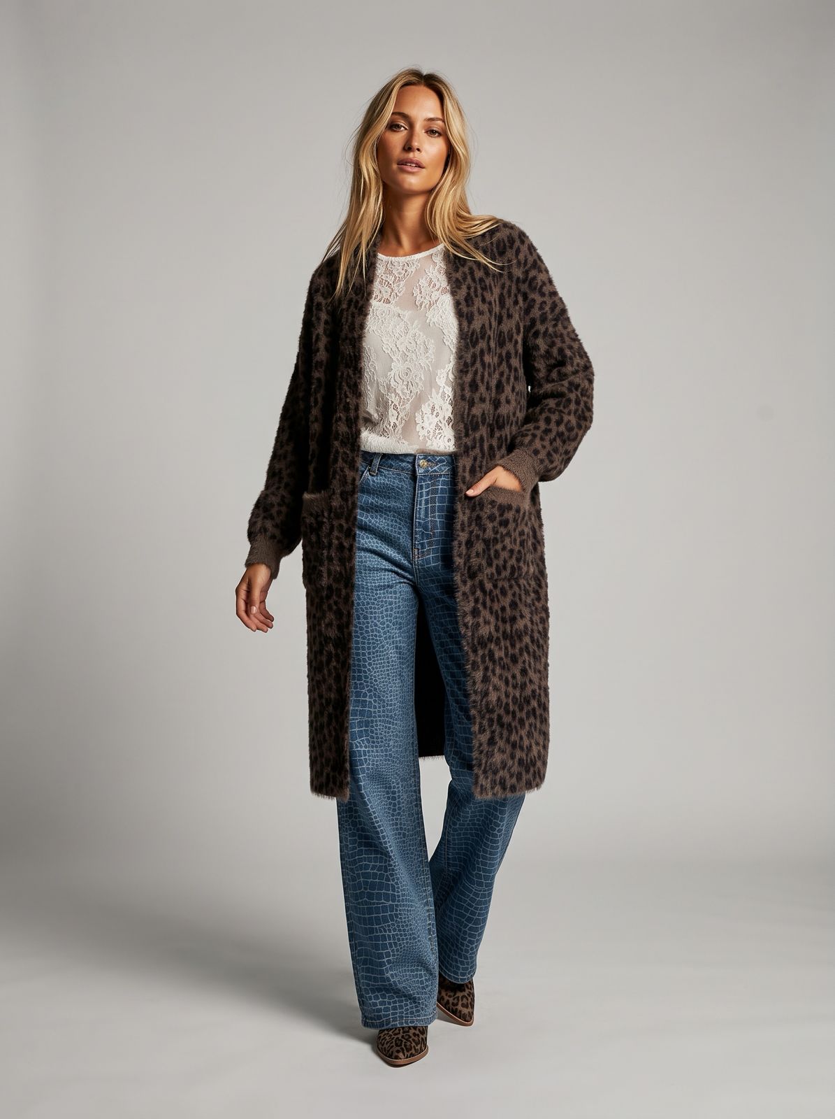 Suéter pelo suave animal print